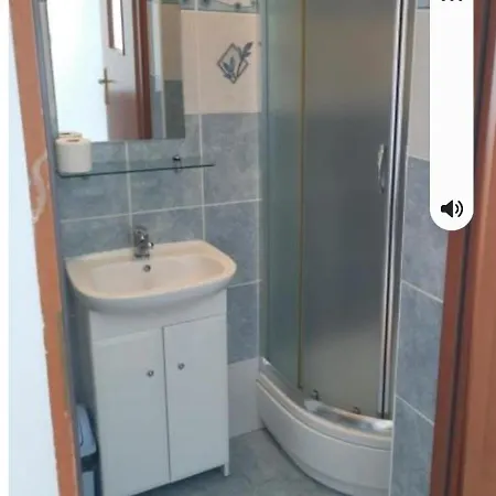 Pensjonat Fleming Gościnne 3*